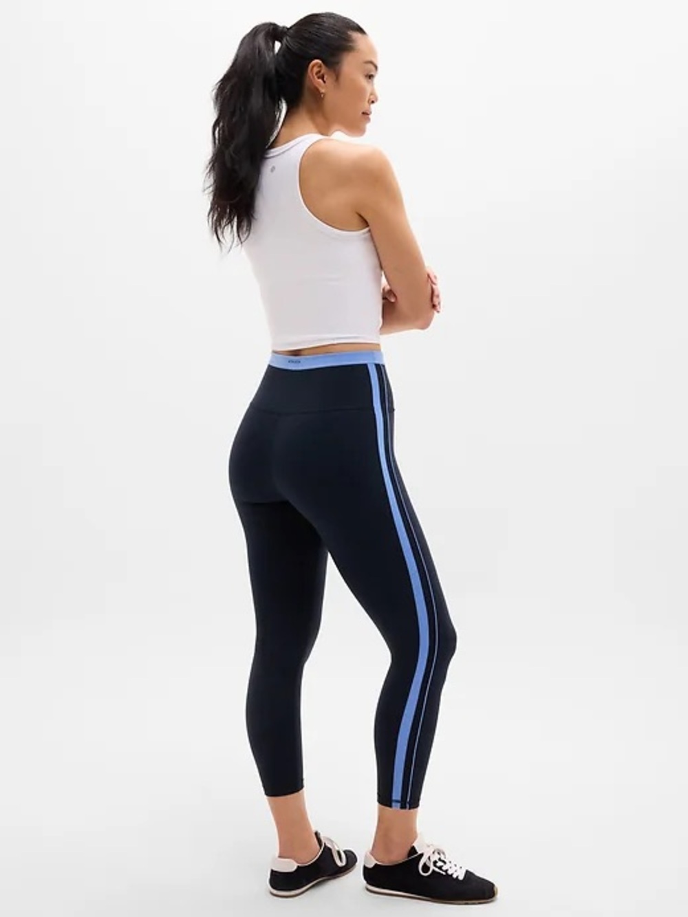 NWT Athleta Women’s M Elation High Rise 7/8 Stripe Legging Yoga Light Blue Black